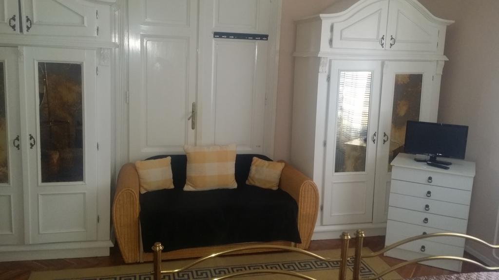 Horváth Apartmanház Kaposvar Ngoại thất bức ảnh