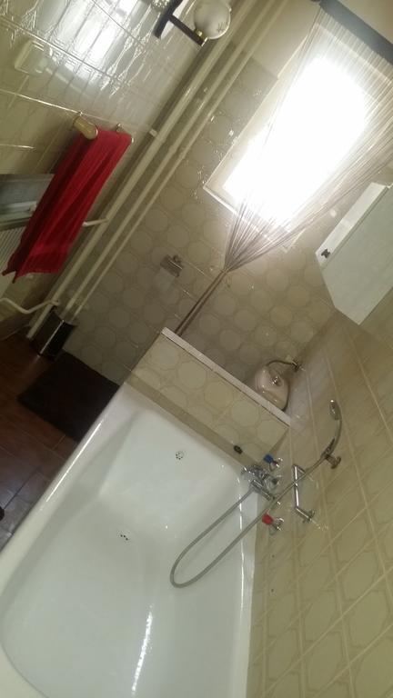 Horváth Apartmanház Kaposvar Ngoại thất bức ảnh