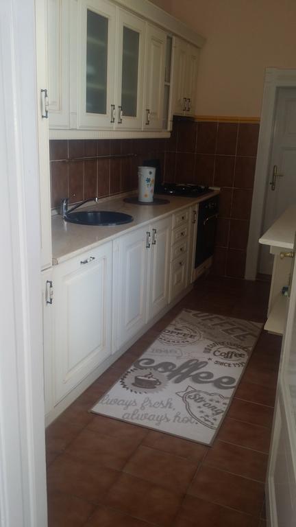 Horváth Apartmanház Kaposvar Ngoại thất bức ảnh
